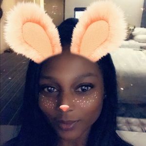 Meet your Posher, Eletria